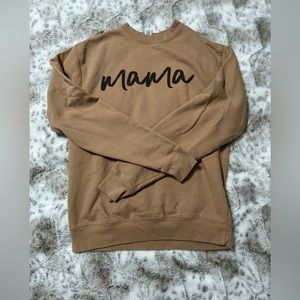 Small Mama sweatshirt from Etsy